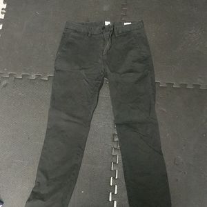 Gap skinny 29x32 black Chinos
